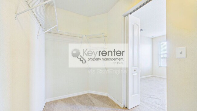 Building Photo - 14517 Dunrobin Dr