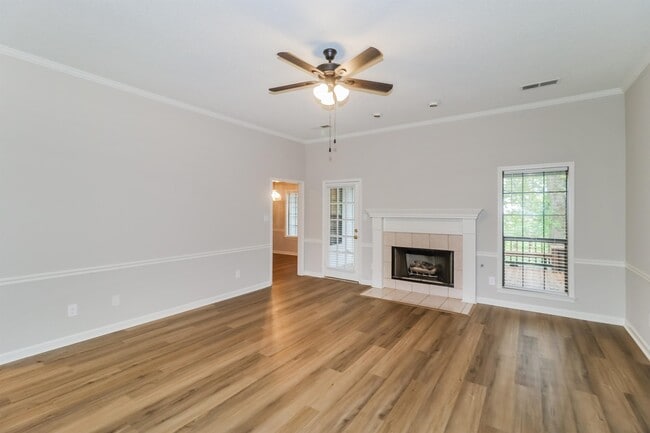 Building Photo - 7257 Nautical Cove