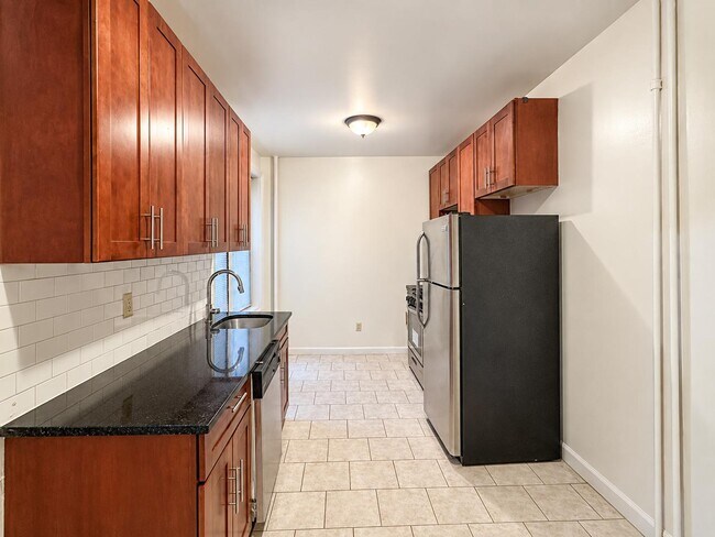Floorplan - 30 Dongan Place