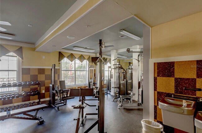 Building Photo - 4221 W Spruce St