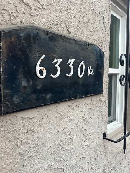 Building Photo - 6330 Franklin Ave