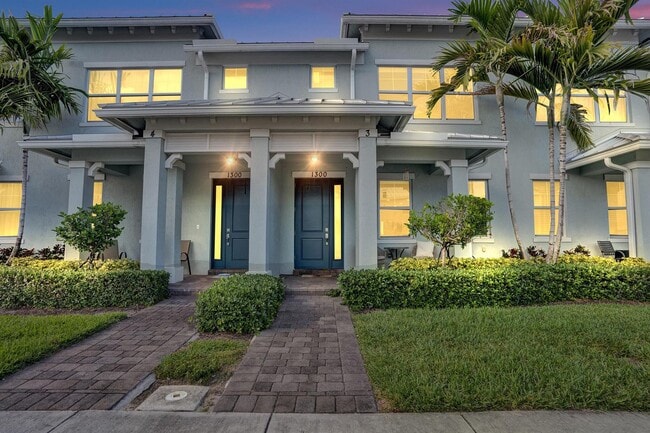 Building Photo - 1300 Eucalyptus Dr