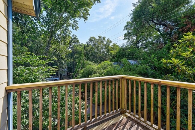 Building Photo - 4527 Avenue B
