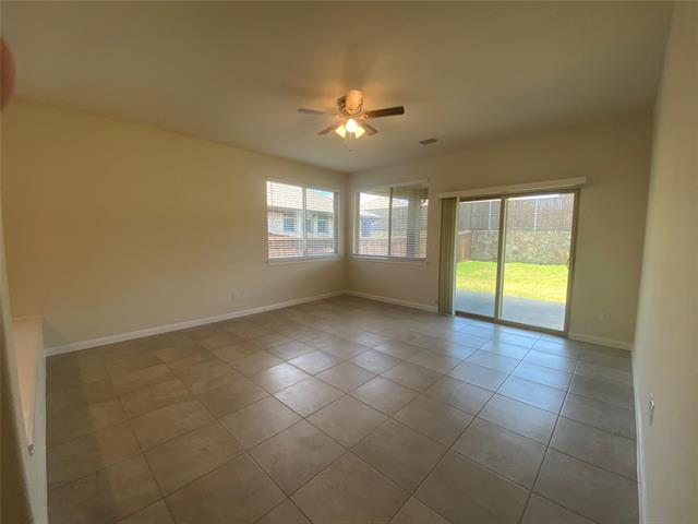 Building Photo - 1212 Rosebush Rd