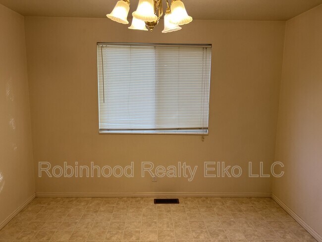 Building Photo - 315 Spring Creek Pkwy