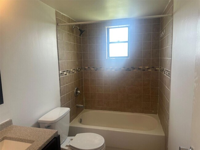 Building Photo - 8507 Sunset Dr