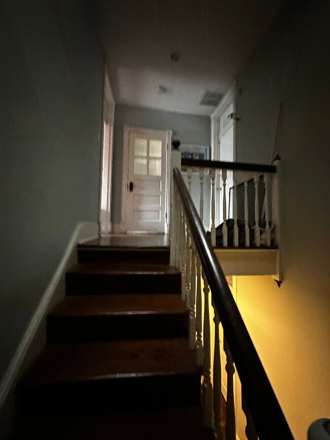 Building Photo - 1830 Swann St NW