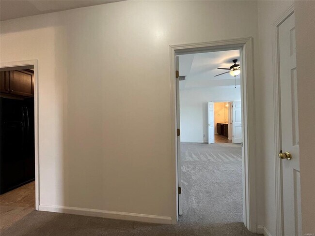 Building Photo - 9408 Crofton Ct