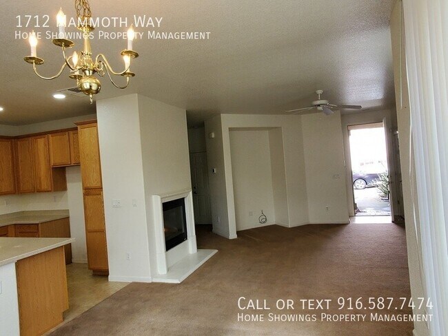 Building Photo - 1712 Mammoth Way