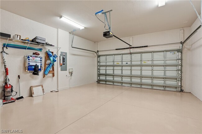 Building Photo - 9328 Fieldstone Ln