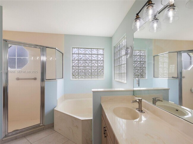 Building Photo - 2549 Egret Lake Dr