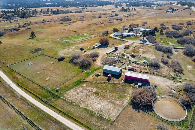 Building Photo - Flintwood- JK