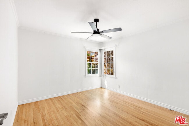 Building Photo - 5131 Don Pio Dr