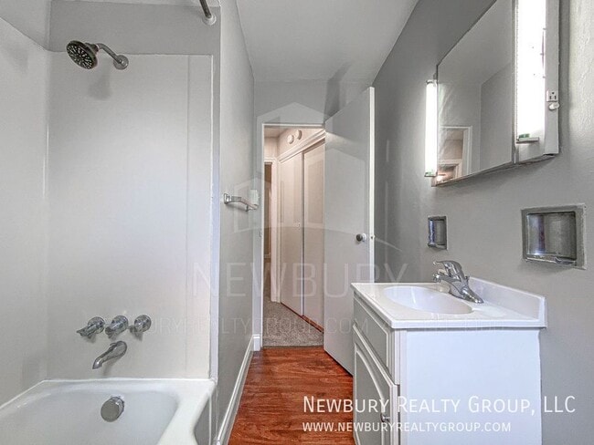 Building Photo - 309 San Juan Dr
