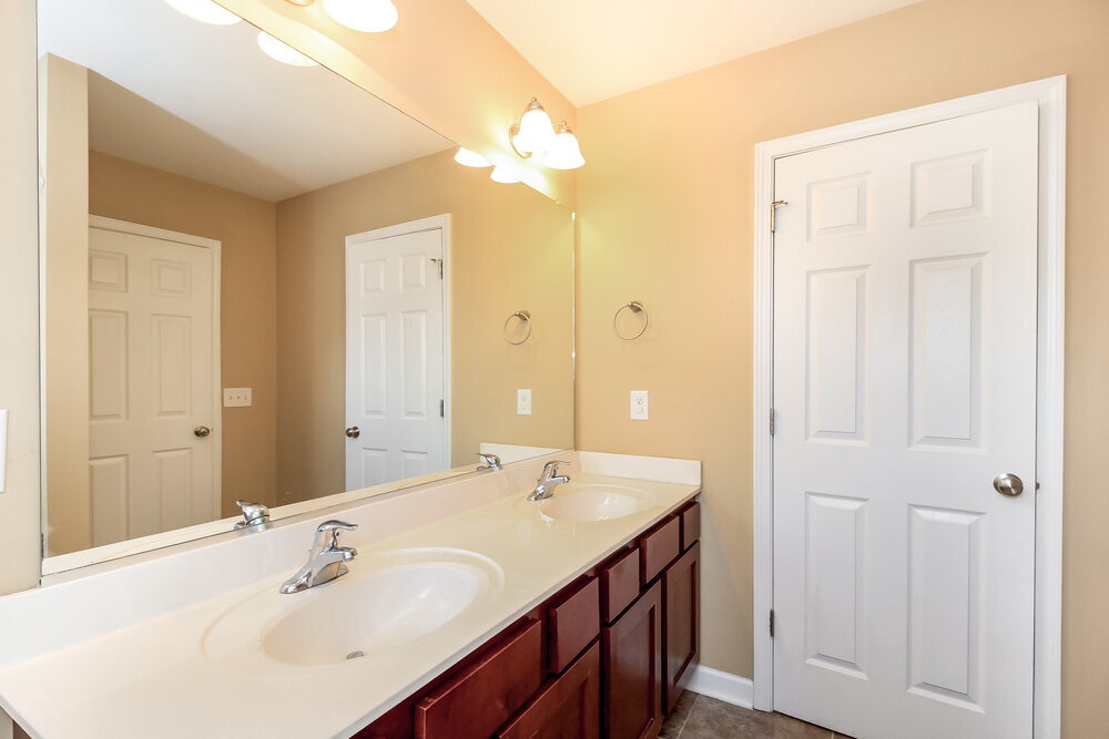 Building Photo - 110 Konnoak Village Cir