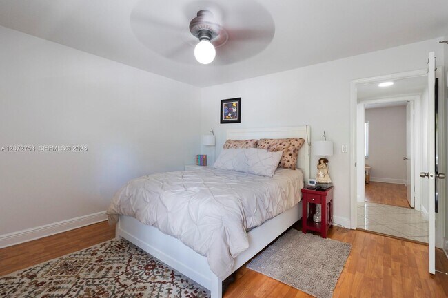Building Photo - 7757 SW 86th St