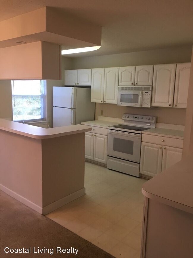 2 br, 3 bath House 400 Willow Greens Dri... 400 Willow Green Dr