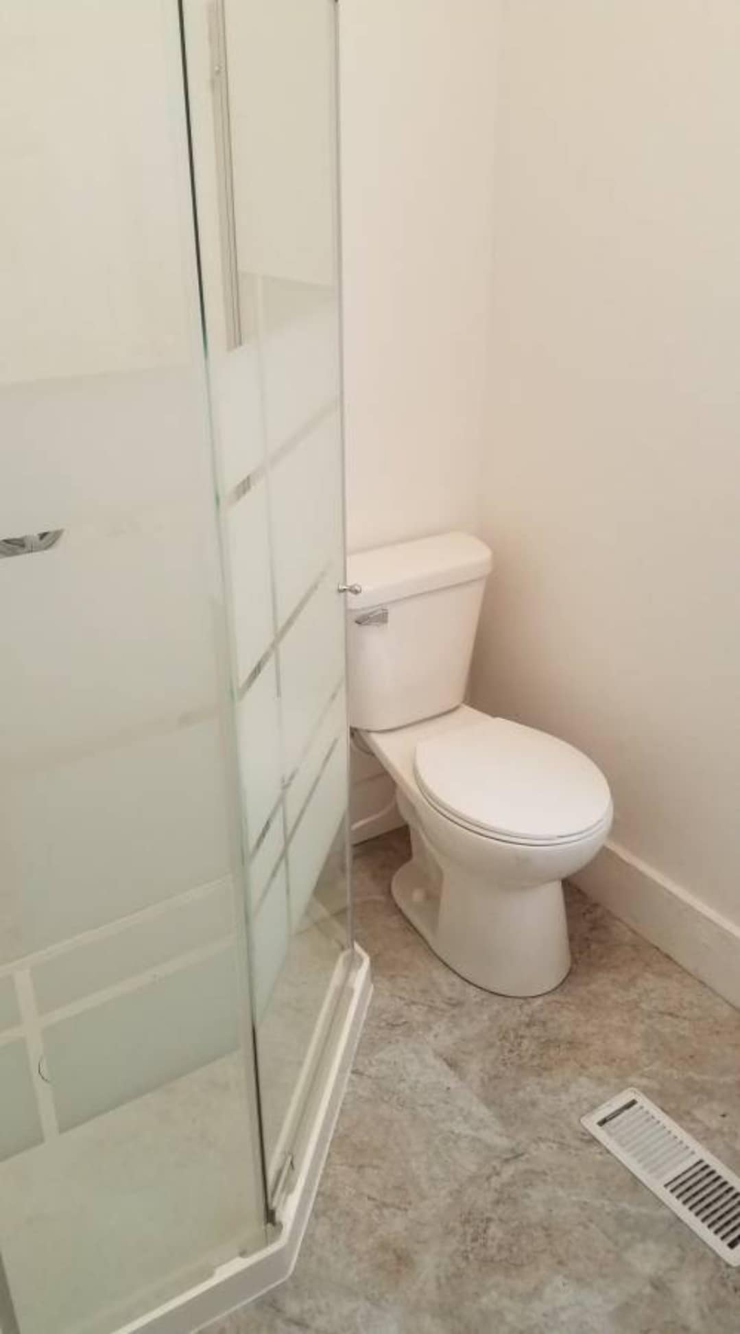 Building Photo - 324 N Jefferson St