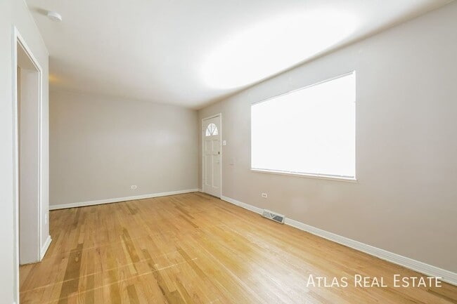 Building Photo - 7131 E 60th Way