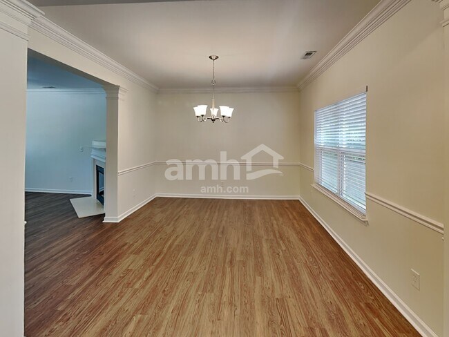 Building Photo - 107 Fleishhacker Pl