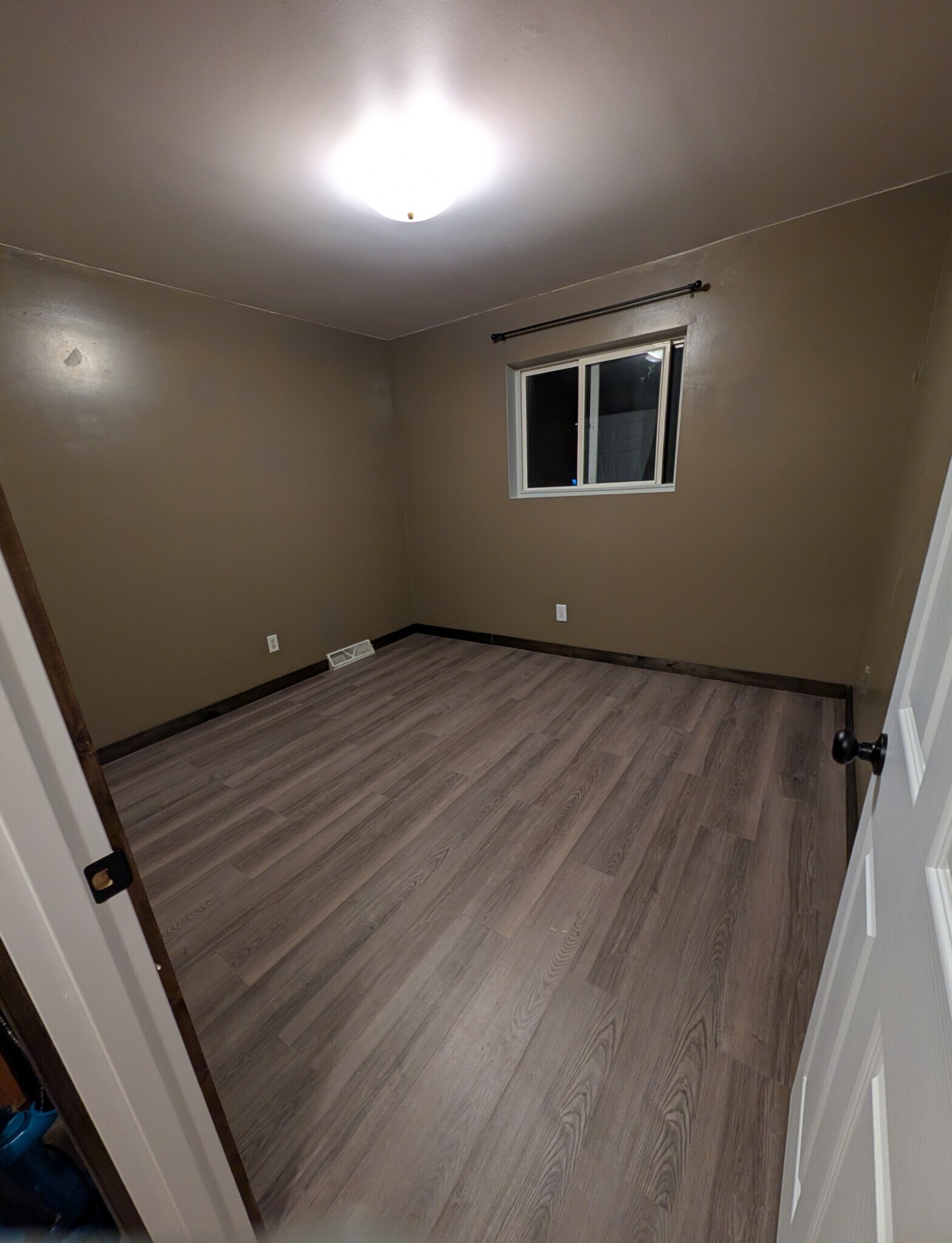 Building Photo - 704 Ware St