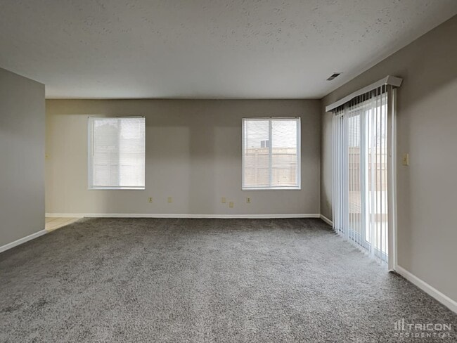 Building Photo - 557 Cembra Dr