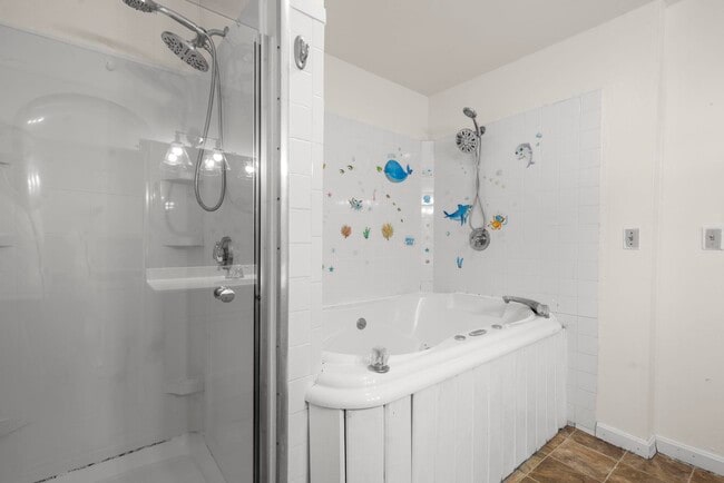 Building Photo - 25 Salem St