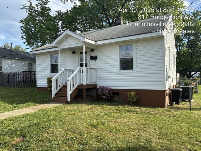 Primary Photo - 1 BR Belmont Area Cottage Private Corner lot