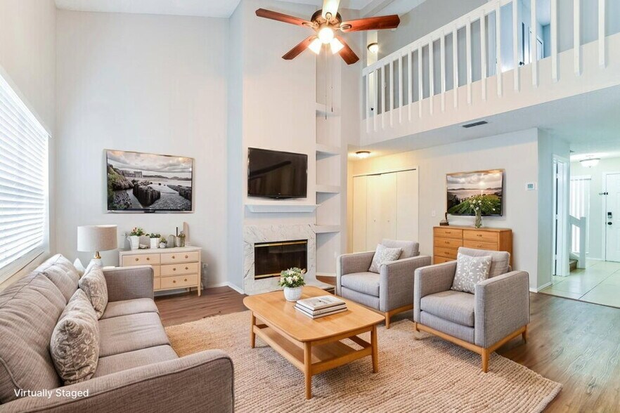 Building Photo - 11184 Cypress Leaf Dr