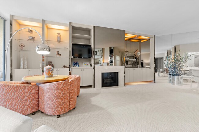 Building Photo - 900 Island Dr