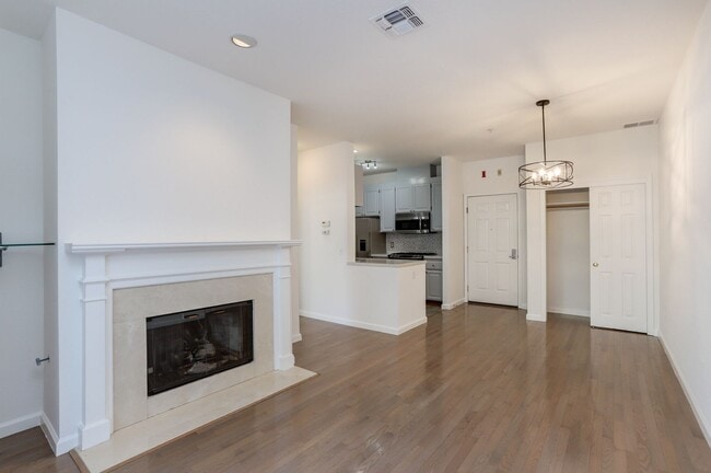 Building Photo - Updated 1BR/1BA Condo with Large Patio & Parking | Westside San Mateo | YouTube Tour