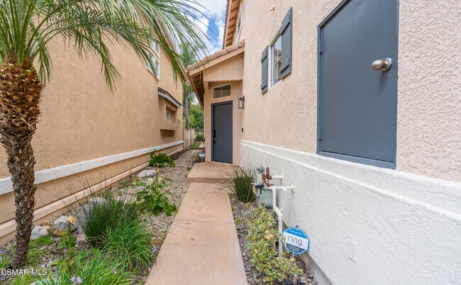 Building Photo - 3109 La Casa Ct