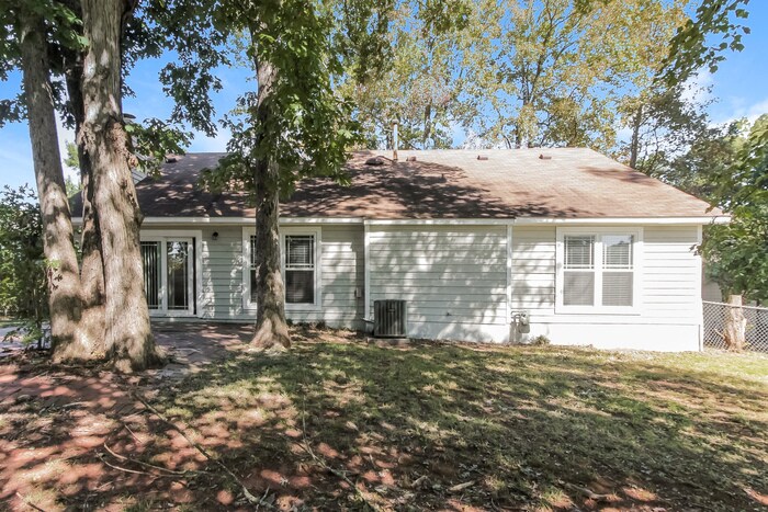 Building Photo - 4726 Butterwick Ln
