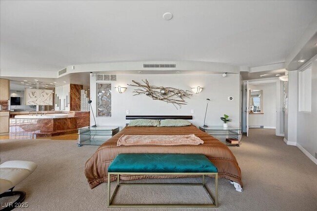 Building Photo - 3111 Bel Air Dr