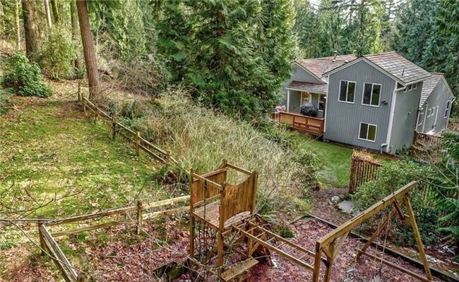 Building Photo - Love at First Sight - Beautiful 3 Bedroom ...