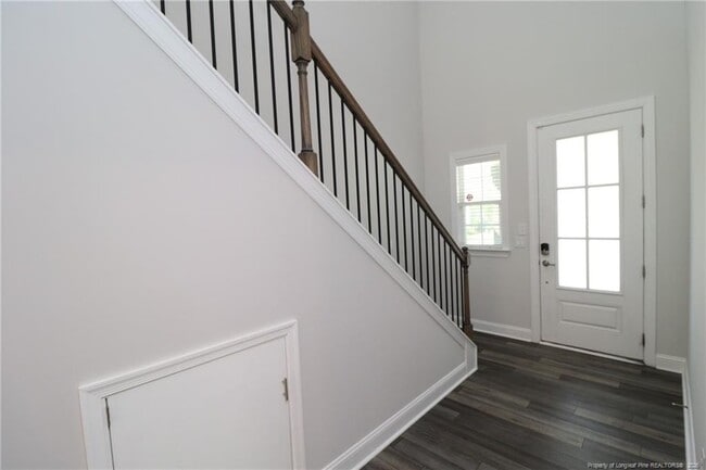 Building Photo - 2936 Baronial St
