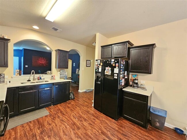 Building Photo - 1608 Monte Vista Dr