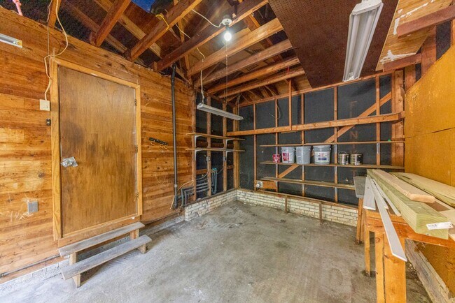 Building Photo - Welcome home!