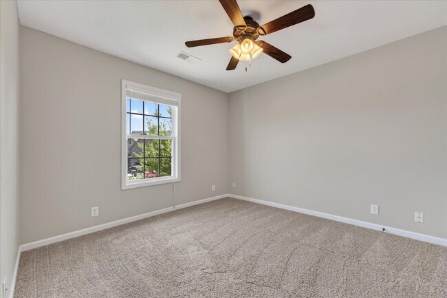 Building Photo - 3702 Wind Mill Ct