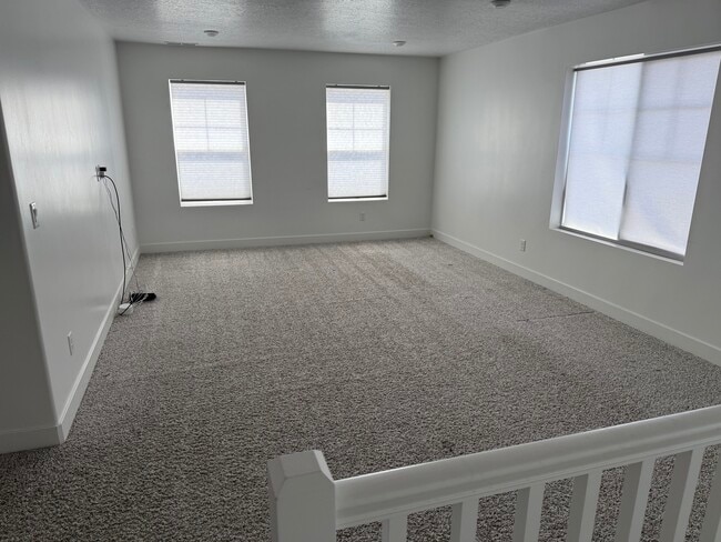Building Photo - 6086 W Esker Terrace Ln