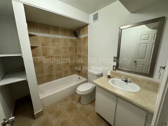 Building Photo - 2990 Summit Ridge