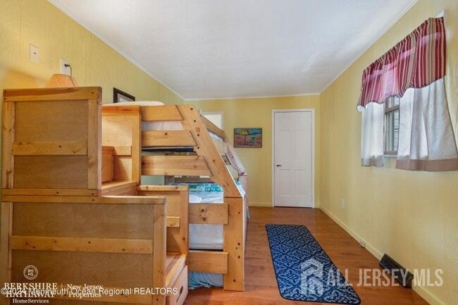 Building Photo - 347 NJ-35