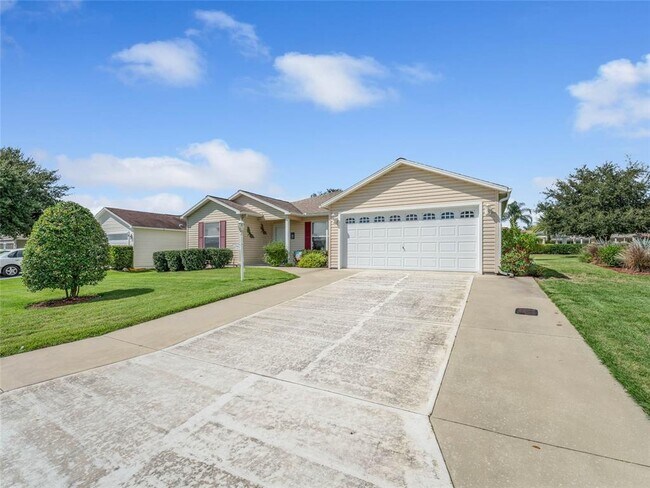 Building Photo - 1704 Lisette Way