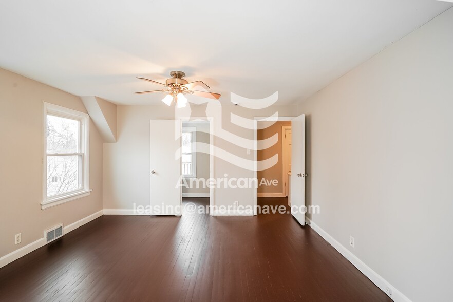 Building Photo - 4619 N 69th St