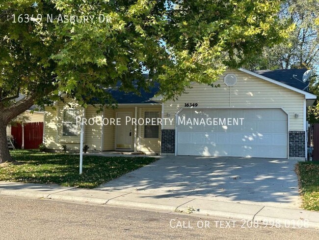 Primary Photo - 4 bedroom, 2 bath. Experience Versatile Li...