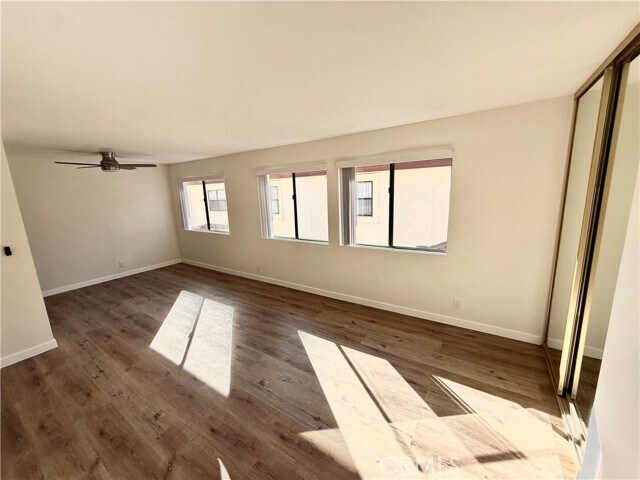 Building Photo - 1155 W 11th St