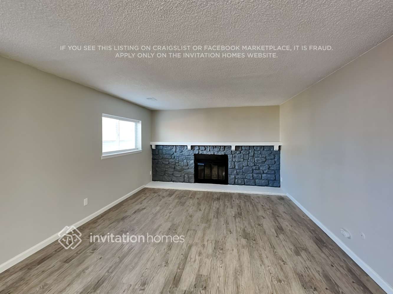 Building Photo - 5829 S Perth Pl