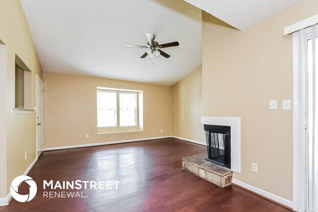 Building Photo - 3246 Fescue Cir