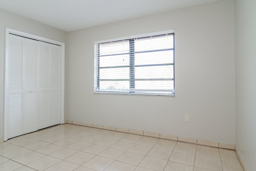 Building Photo - 10724 SW 144th Ct