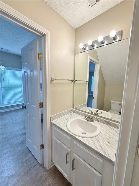 Building Photo - 1609 Heyford Cir NW